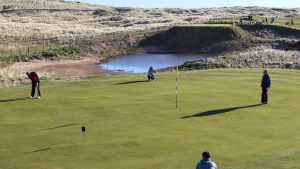 Goswick Links new 7th hole on the green